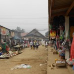 Sur les marchés du Laos